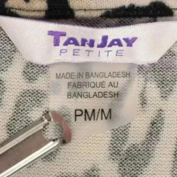 🔵2/$15 ~ TanJay Petite sleeveless medium leopard print top medium - Picture 5 of 6